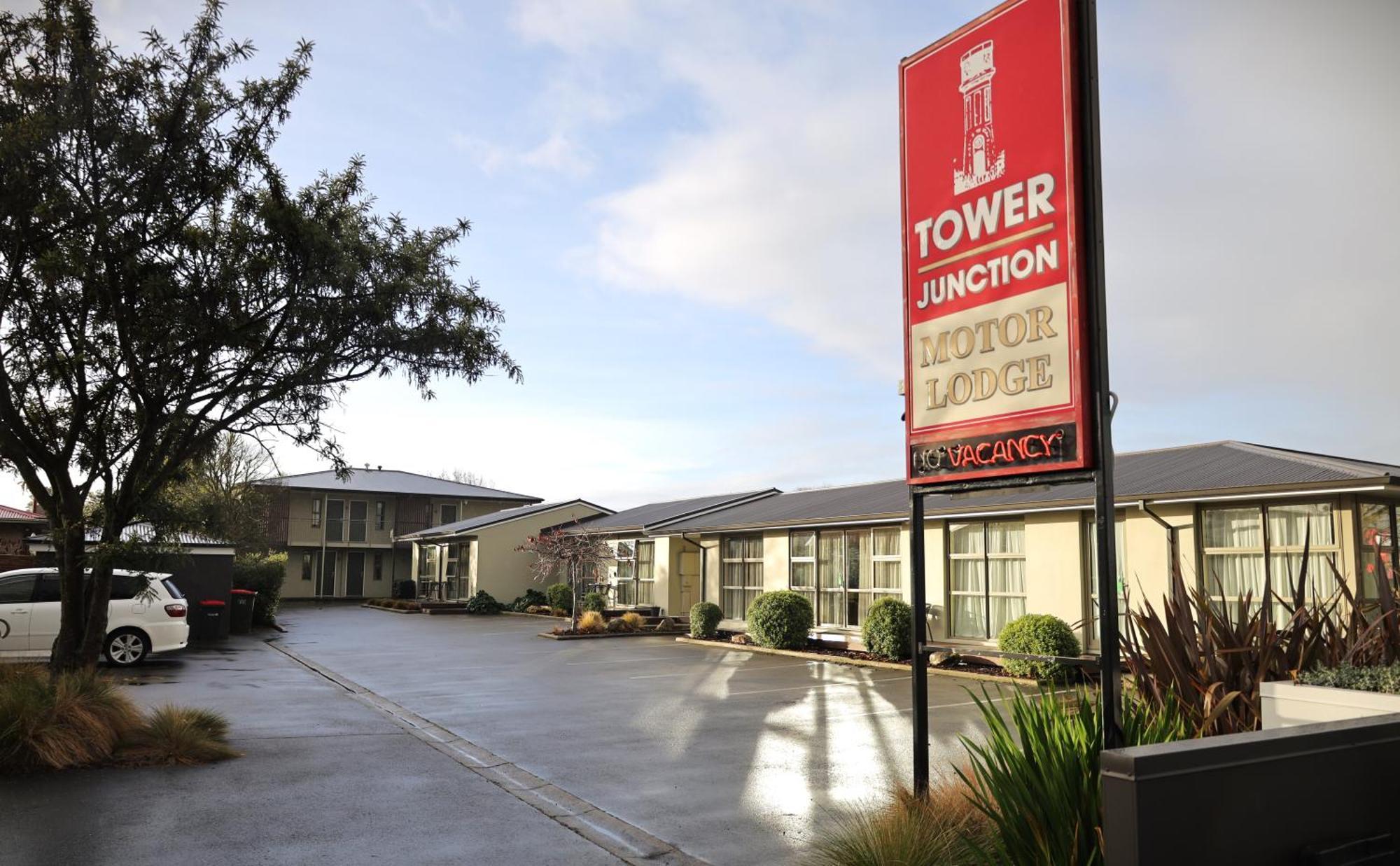 Tower Junction Motor Lodge- Motel With Airport And Railway Station Shuttle Service Christchurch Bagian luar foto