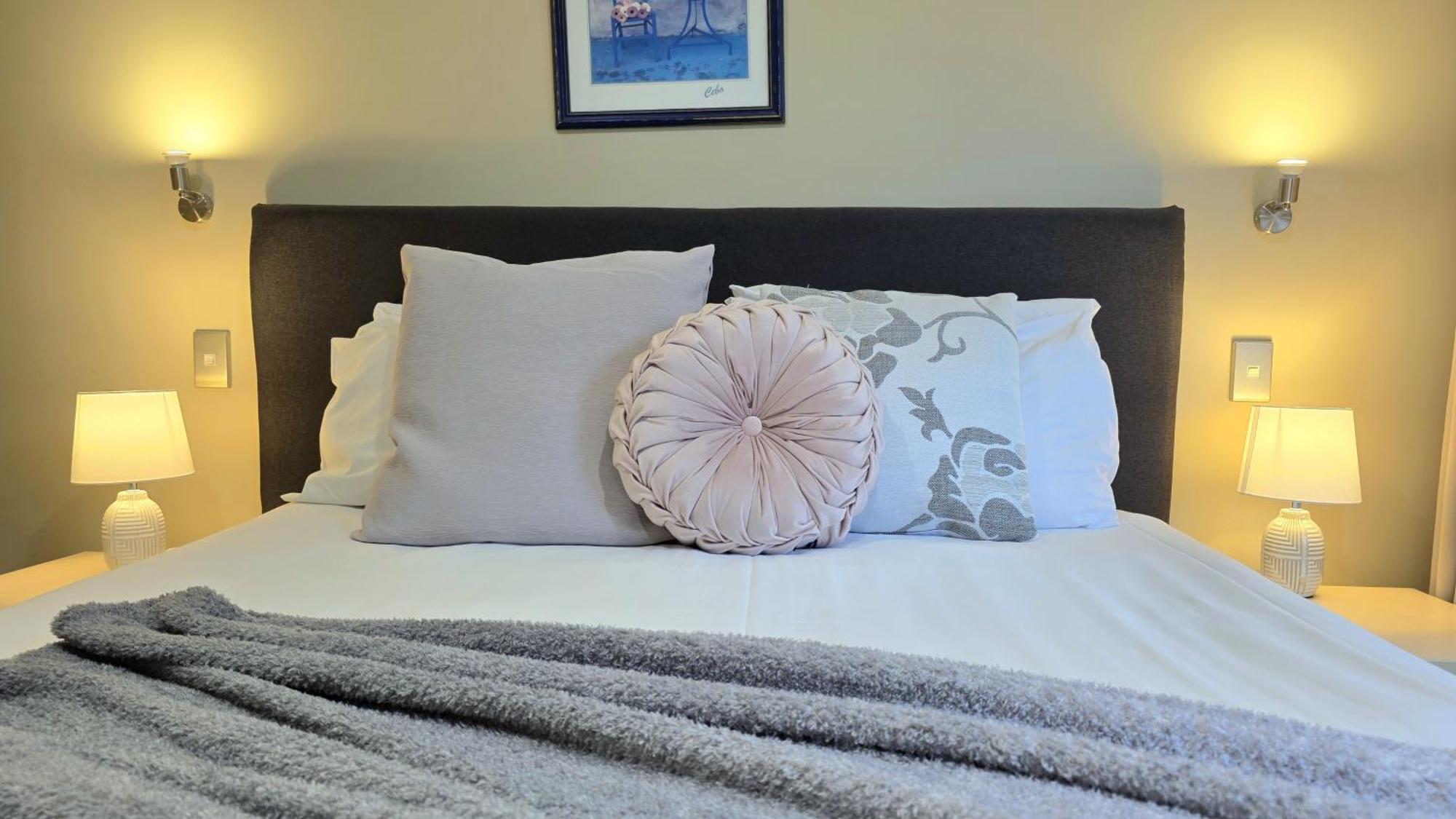 Tower Junction Motor Lodge- Motel With Airport And Railway Station Shuttle Service Christchurch Bagian luar foto
