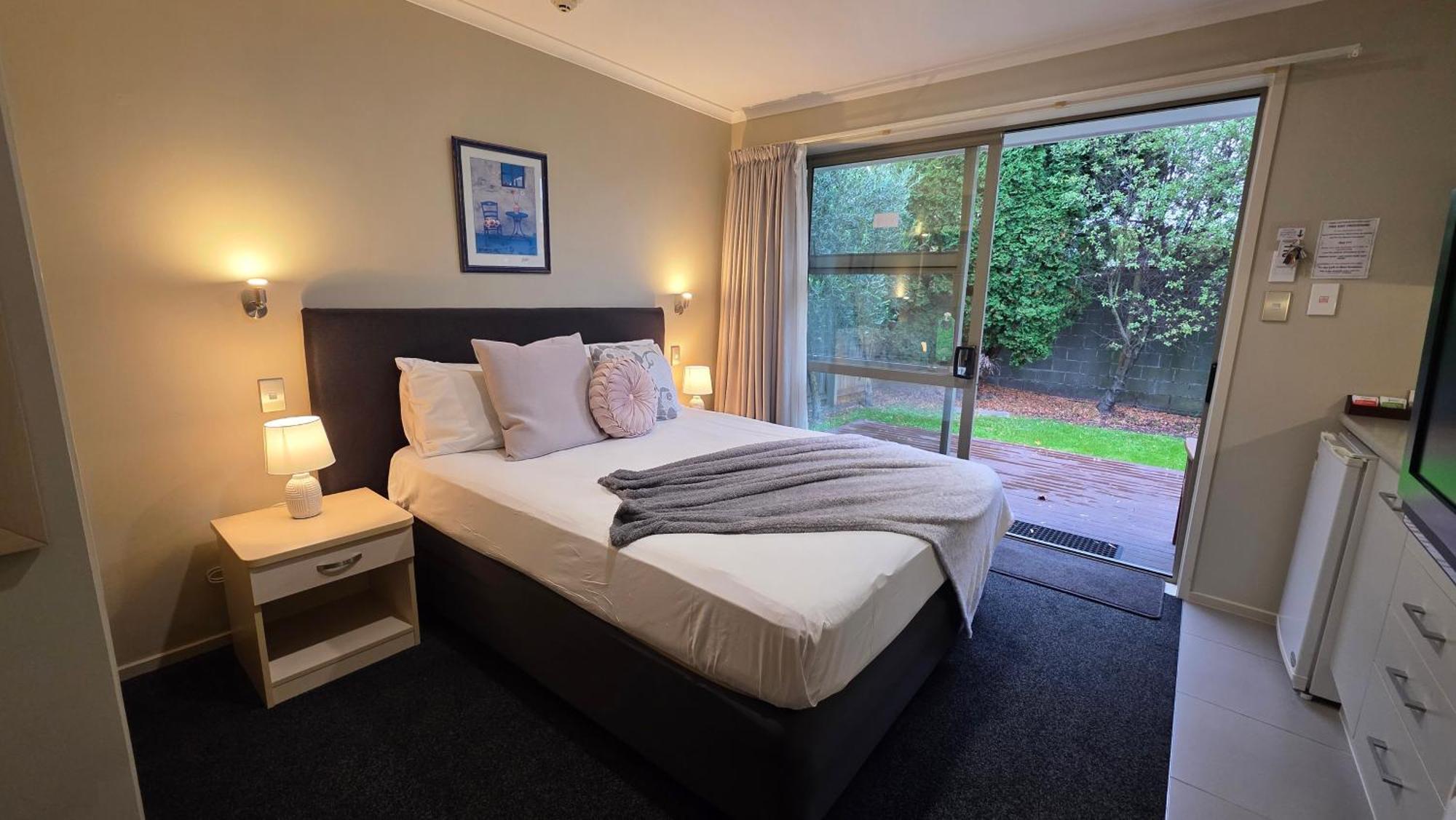 Tower Junction Motor Lodge- Motel With Airport And Railway Station Shuttle Service Christchurch Ruang foto