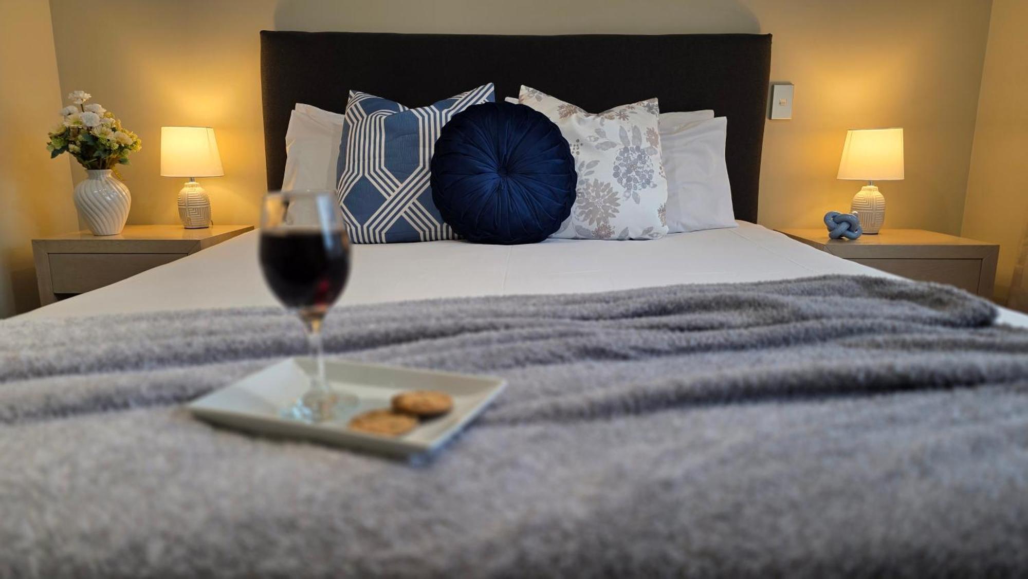 Tower Junction Motor Lodge- Motel With Airport And Railway Station Shuttle Service Christchurch Ruang foto